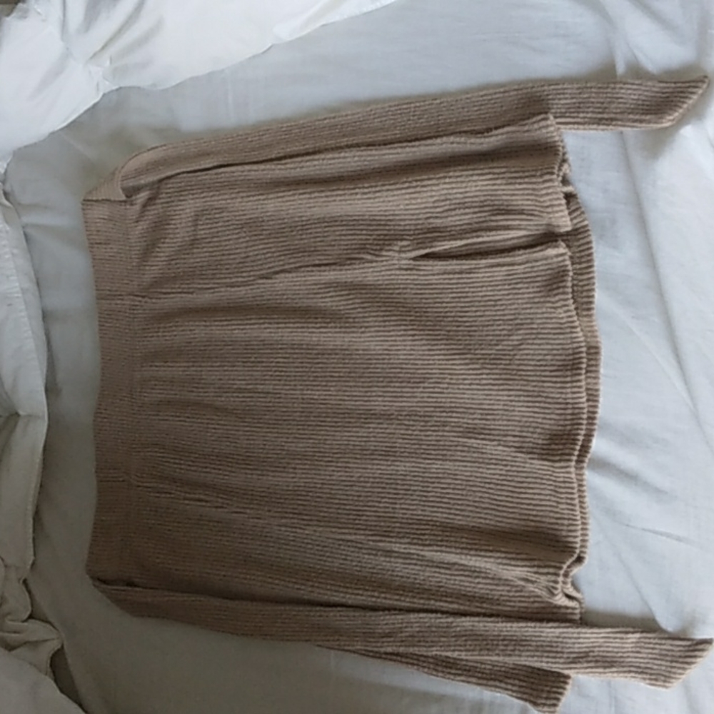 NWOT Beige Skirt with Waist Tie & Slit